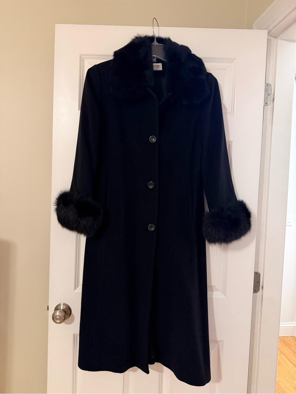 Forecaster of Boston Black Wool Coat with Genuine Fox Fur